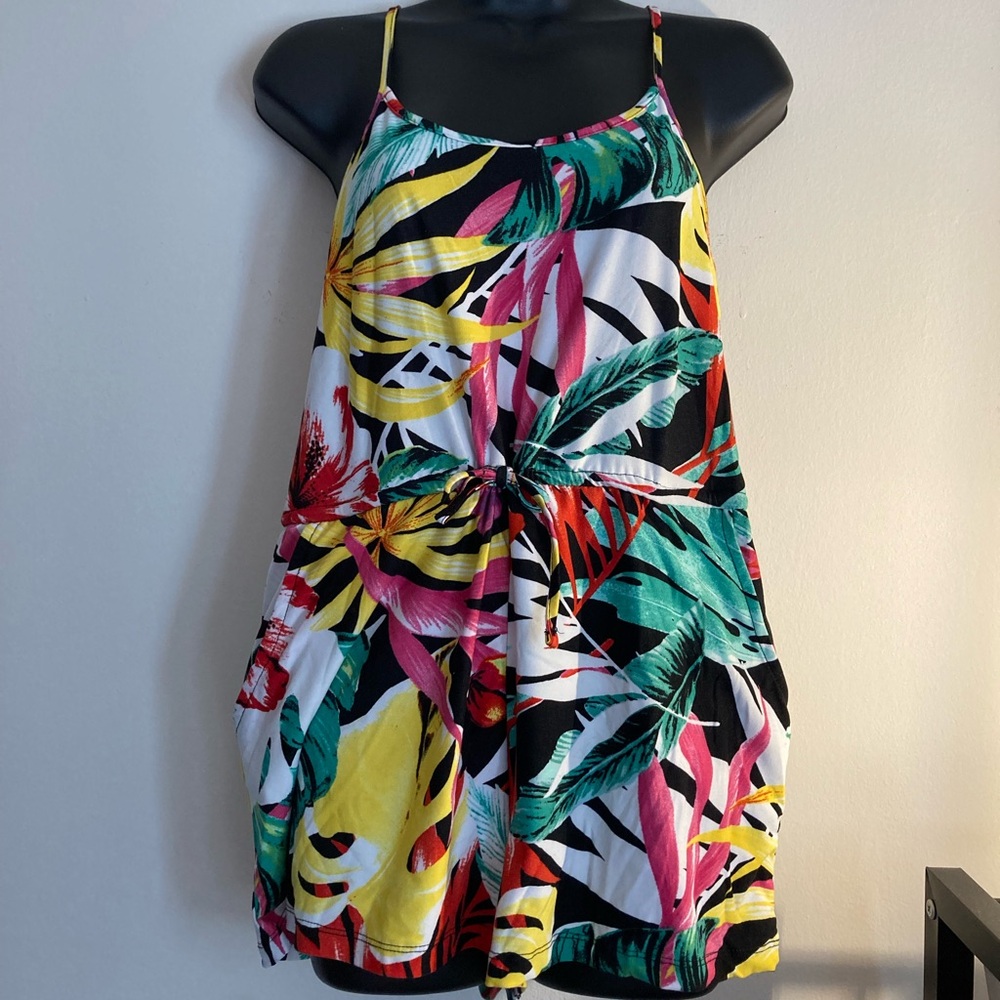 Tropical Print Sleeveless romper with adjustable straps and pockets